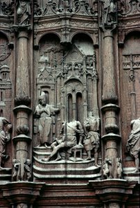 San Pedro curando al Hombre Cojo, detalle del portal del transepto sur, siglo XVI